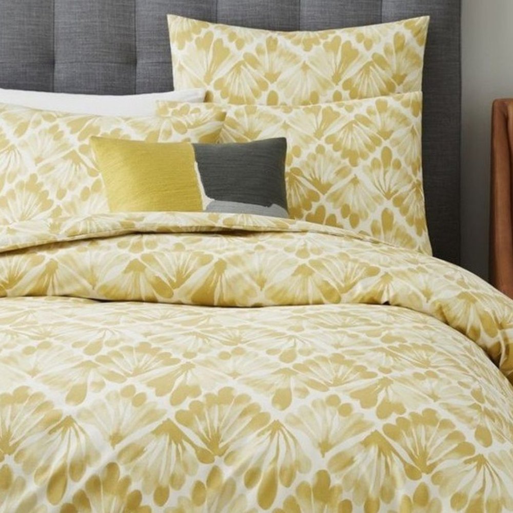 West Elm Organic Fan Diamond Yellow/Gold Duvet